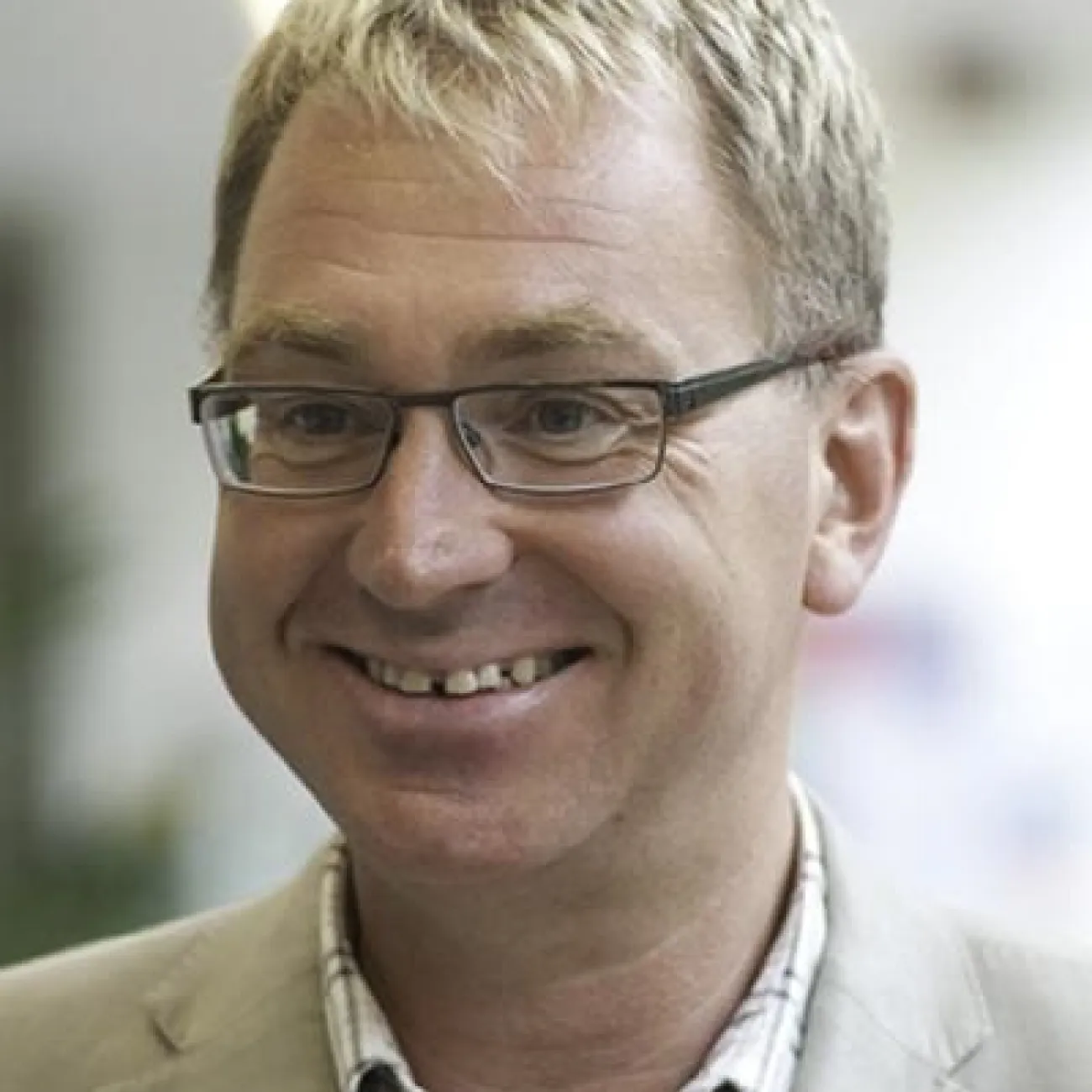 Professor Tim Bergfelder